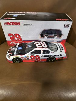 Kevin Harvick ATLANTA Special #29 GM Goodwrench 20 YRS 2005 Monte Carlo 1:24 ARC