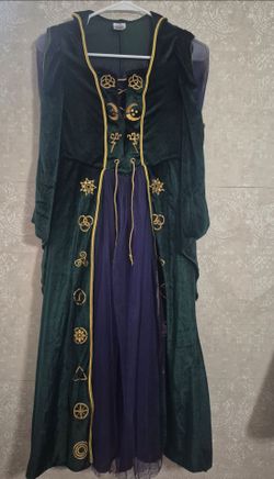 Child M 8-10 Hocus Pocus Winfred costume with extras