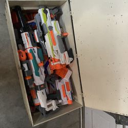 Nerf Guns 
