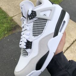 Jordan 4 Military Black size 13