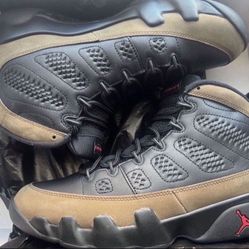 Air Jordan Retro 9s (Olive) Great Condition (Price Is Firm) NO TRADES
