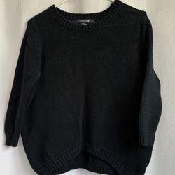 Black Forever 21 Knit Sweater Size Large In Excellent Condition