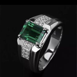 Sterling silver And Emerald Mens’s Ring 