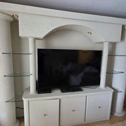 Large entertainment center