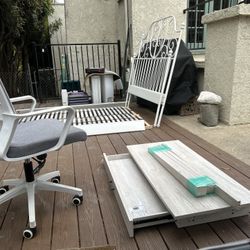 Desk And Chair 