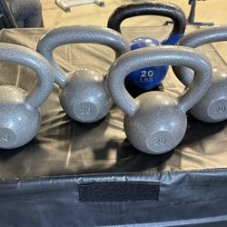 20 Lb Kettlebellls 