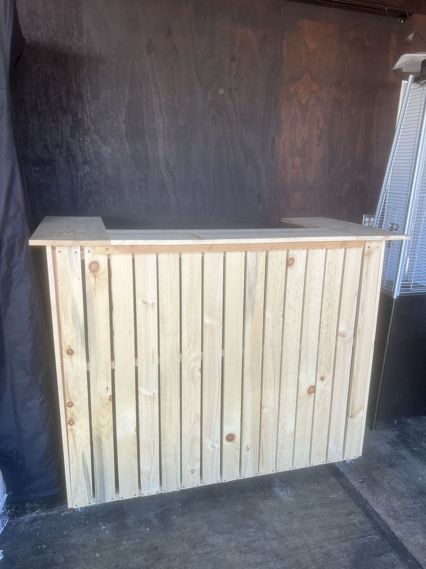 Bar Table