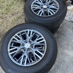 Chevrolet Traverse 18” OEM Machined Charcoal Takeoff Wheels And Tires