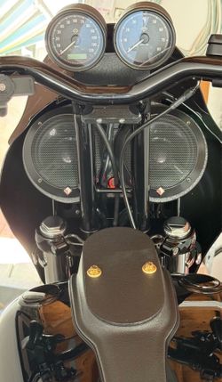 Plex Audio Speaker System for Harley Motorcycle