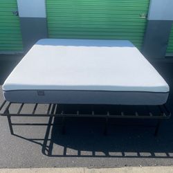 King Size Platform Bed. 