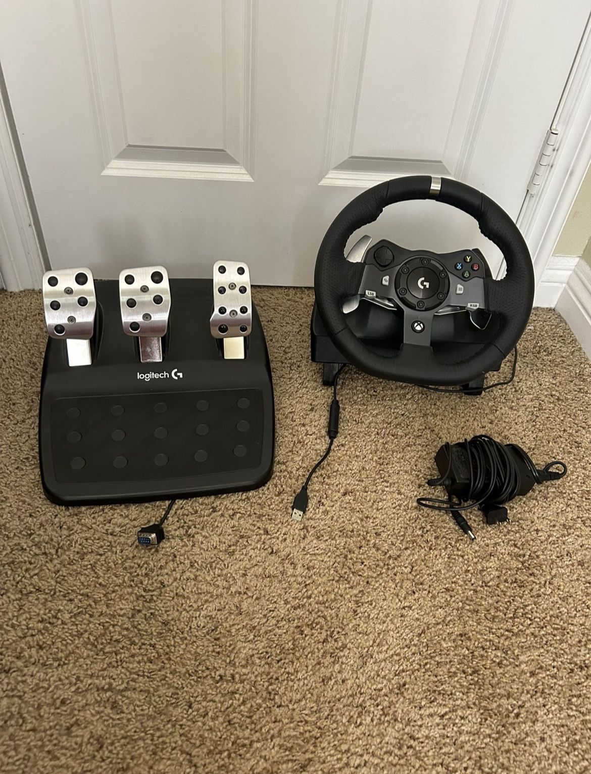 Logitech G920 Steering Wheel