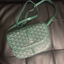 Goyard purse