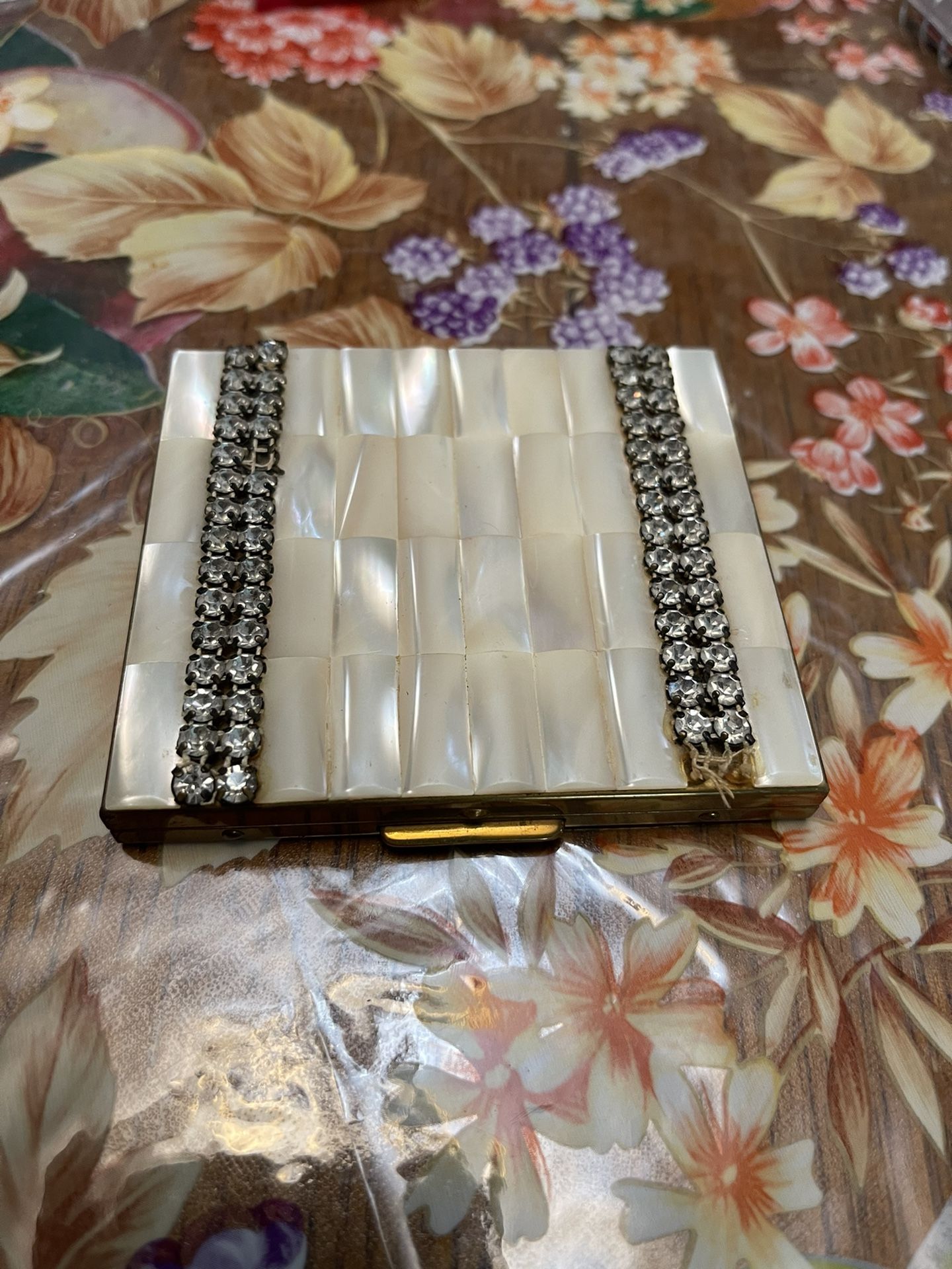 indian silver cigarette case Anglo Indian Sterling Silver Repousse Cigarette case — Ardesh