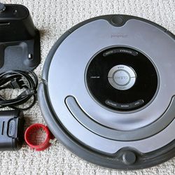 iRobot Roomba 655 Robotic Vacuum Cleaner Bundle Tested
