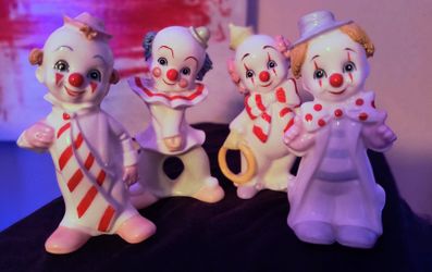 Clowns Enesco Bone China 4" Figurines (4) 1981 Vintage