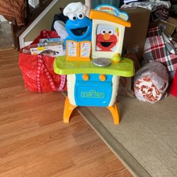 Super Rare Sesame Street Talking  Cookie Monster Kitchen