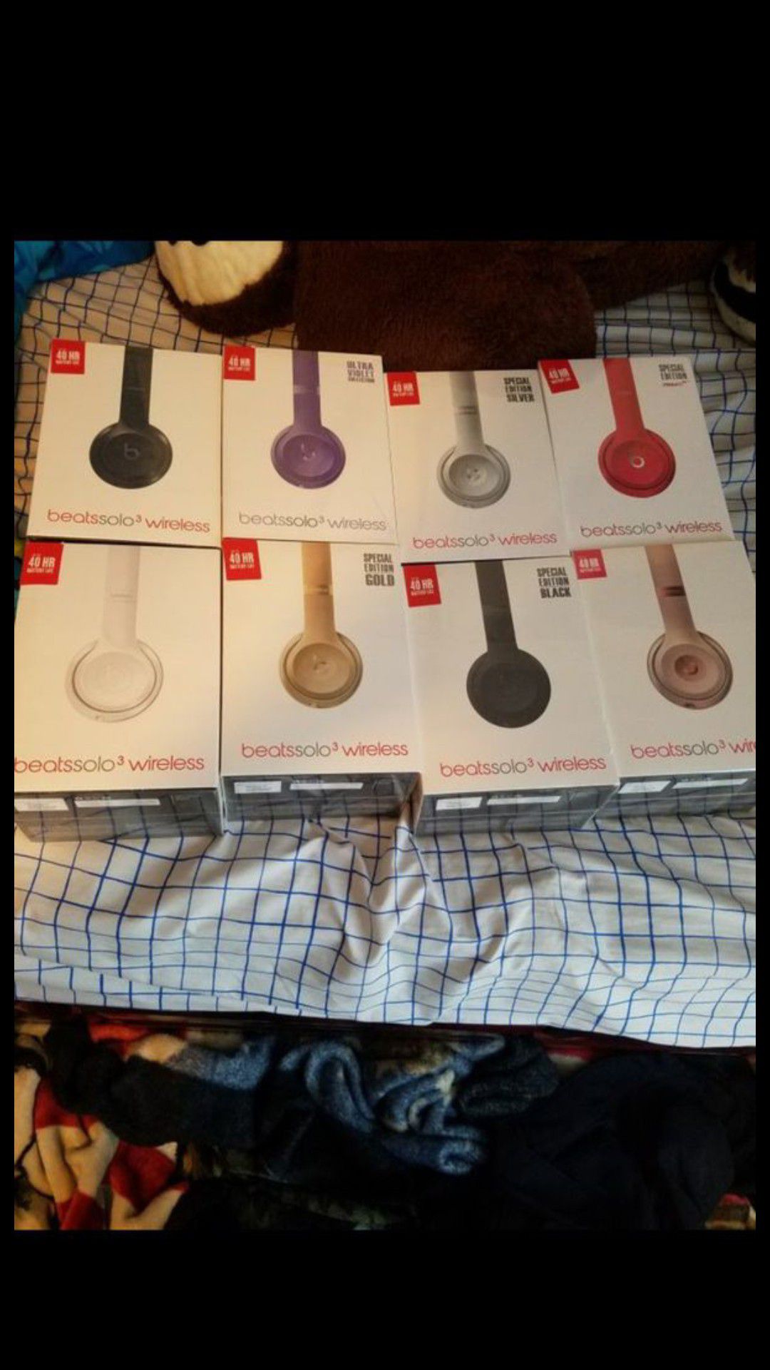 Beats Solo 3 Ask for availability for Color