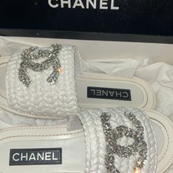 Chanel Slides 