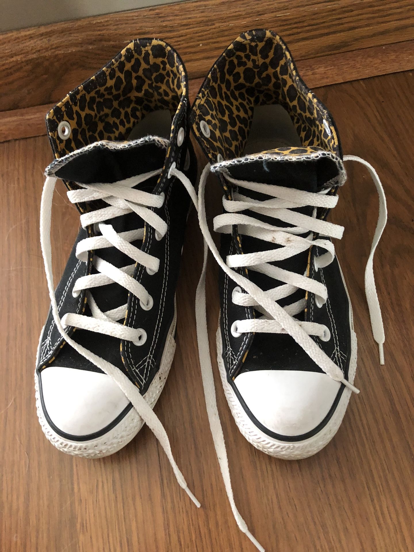 Converse special custom sneakers size 8