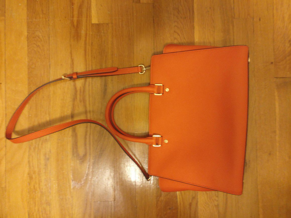 Michael Kors Orange Handbag for Sale in Westland, MI - OfferUp