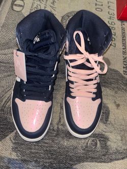 WMNS Bubblegum Jordan 1