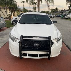 2017 Ford Taurus