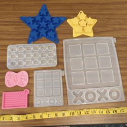 7 Random Silicone Molds For Resin