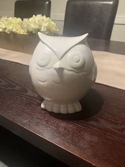 Owl decor porcelain