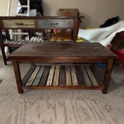 Ashley Furniture, Coffee Table