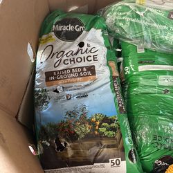 Miracle grow soil