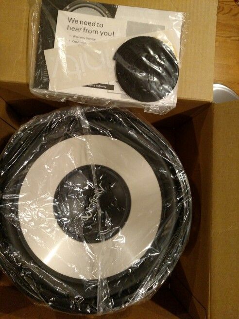 Subwoofer - 12 inch Infinity Reference Series, 1220w Peak Wattage