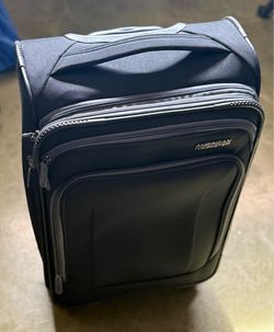 American Tourister Black Carry-On Luggage
