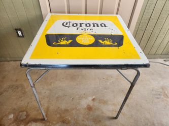 Corona Table