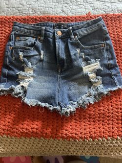 Almost Famous Shorts 