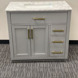 36” Bathroom Vanity In Grey With Marble Countertop