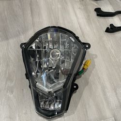 Headlight Of 2016 KTM Duke 390