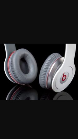 White Solo HD Beats