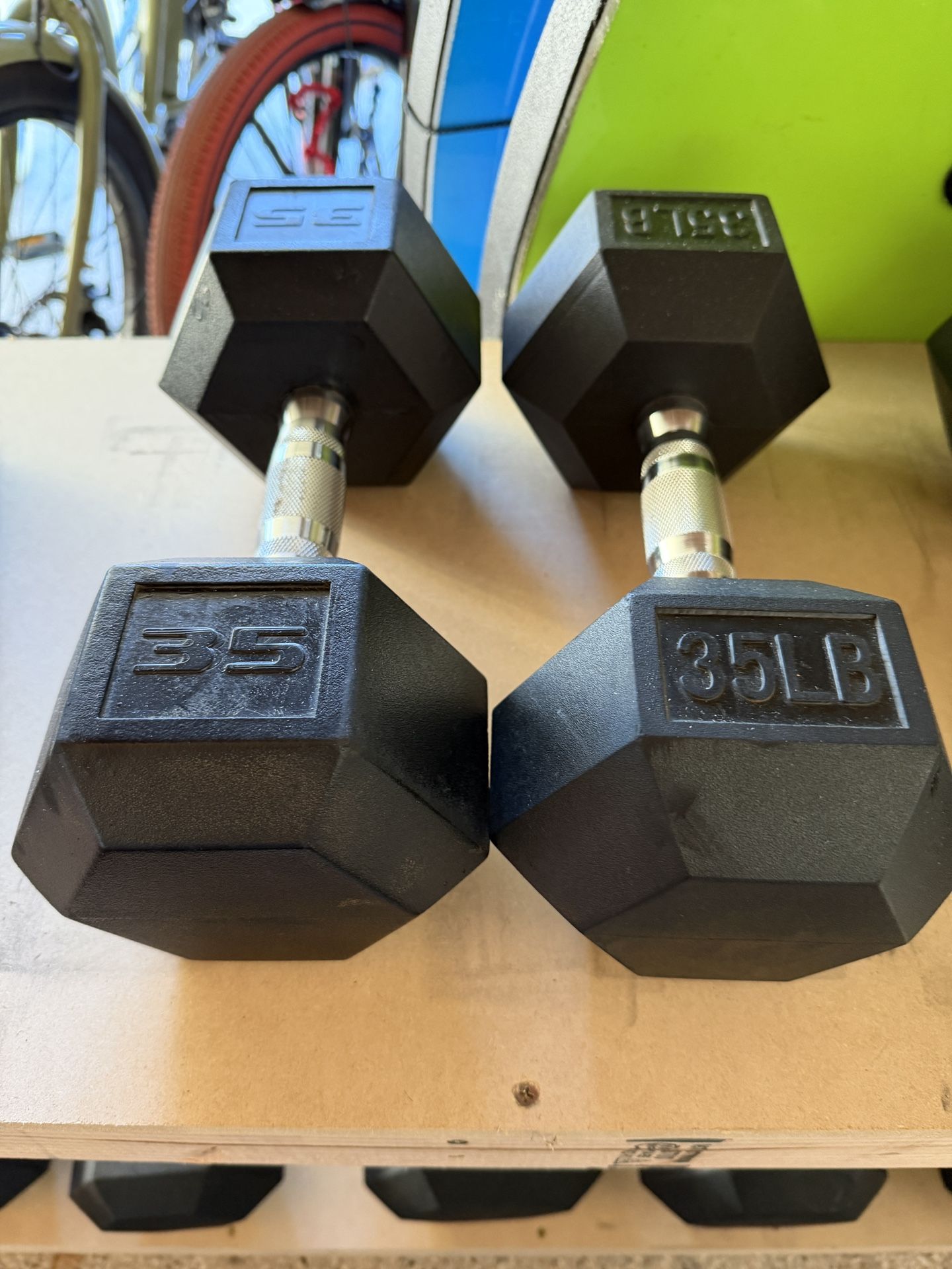 35 Lb Dumbbells 