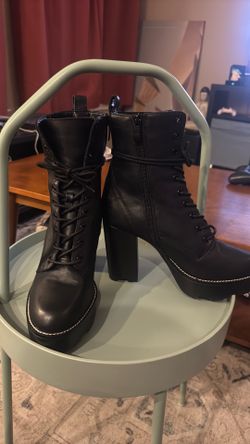 Steve Madden leather size 9