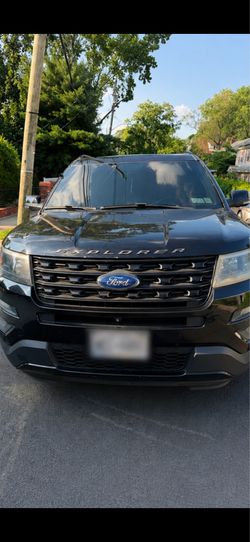 2016 Ford Explorer