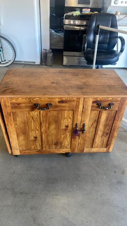 Sewing machine table