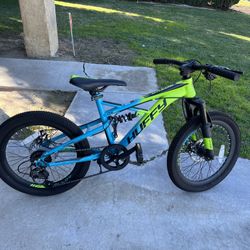 Kids 20 Inch Huffy Mountain Bike 7 Speed