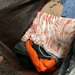 Free Women’s Clothes 