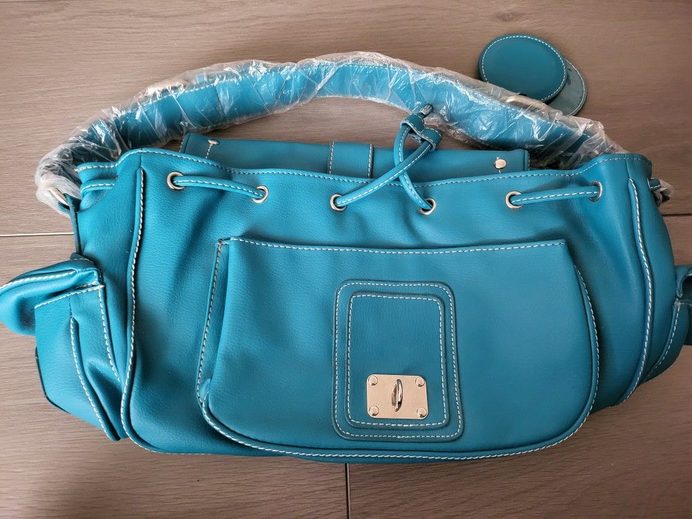 💙 Avon Turquoise Faux Leather Shoulder Bag — New, Never Used