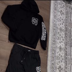 Slums Full Sweatsuit - Black (Top & Bottom)