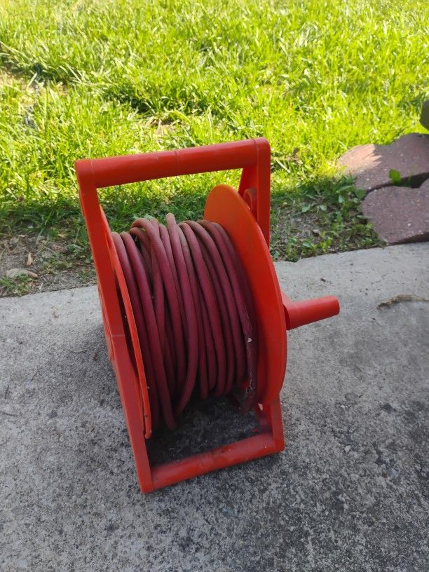 100 Ft Extension Cord