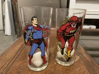 1975 & 1971 Superman and Flash Pepsi Collector Cups