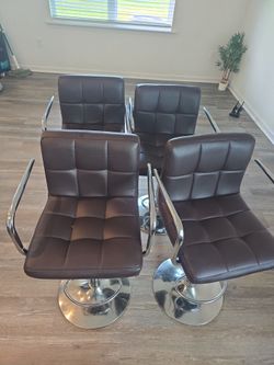 Bar stool