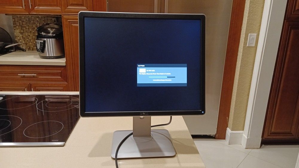 DELL P1914Sc 19" LED LCD MONITOR
