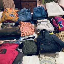  WOMEN’S CLOTHING LOT – 66 Pieces